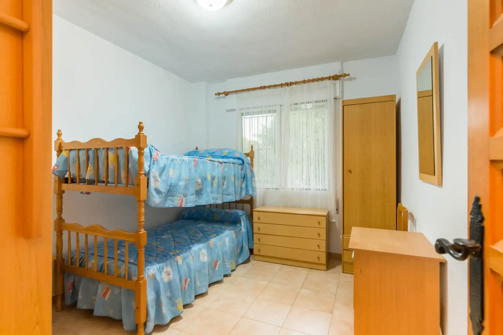 Bedroom of Flat for sale in Los Alcázares  with Swimming Pool, Furnished and Oven