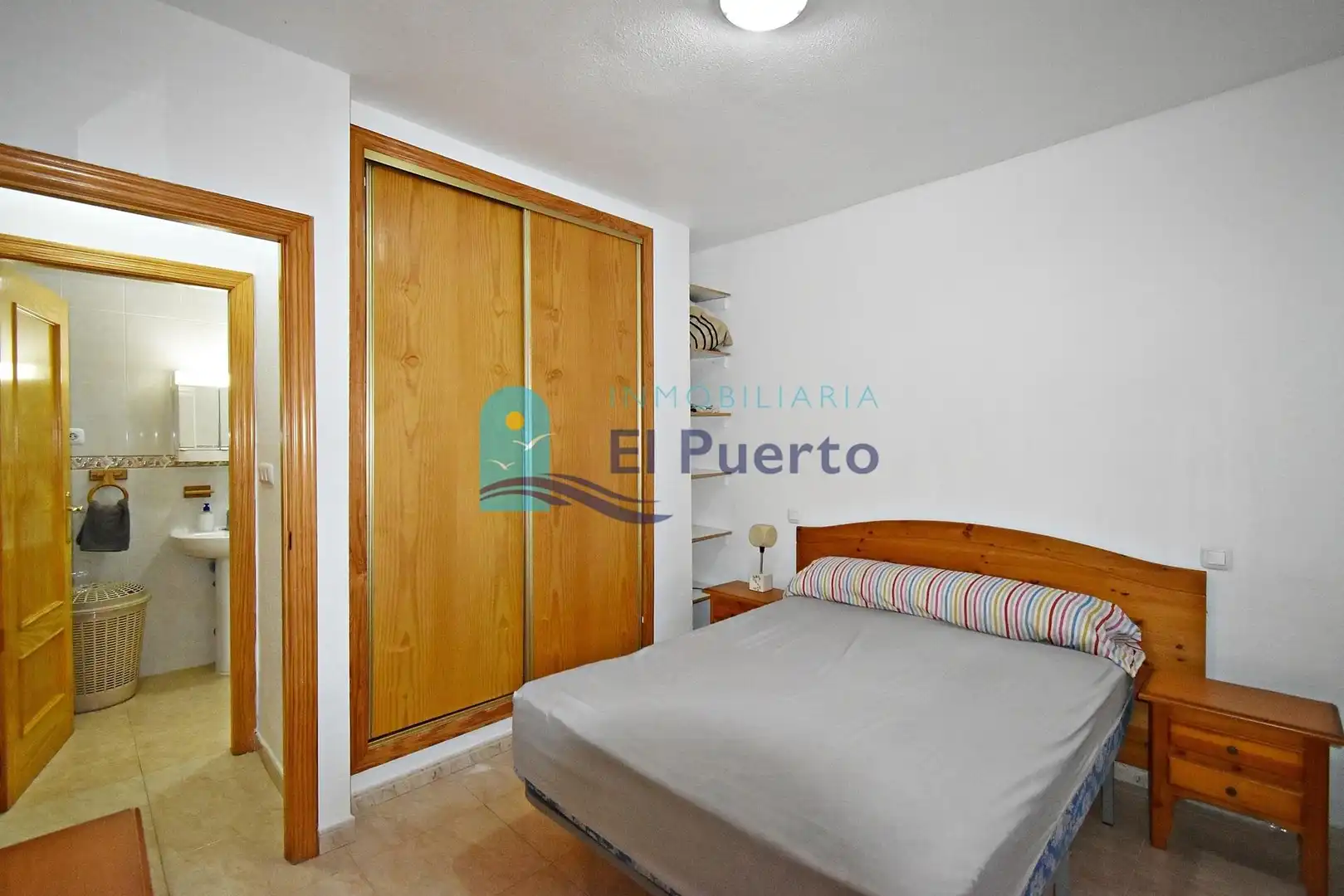 Habitación de Apartamento en venta en Mazarrón con Amueblado