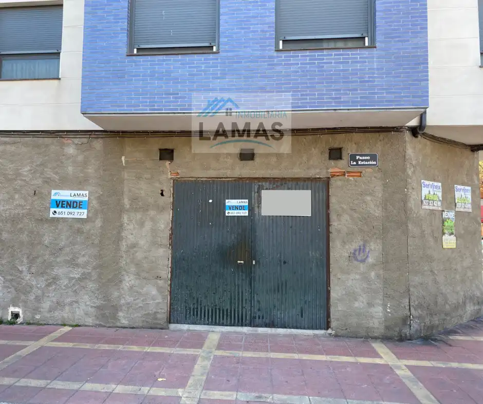 Local comercial en venda a Navalmoral de la Mata, imagen 3