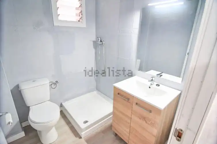 Bany de Casa o xalet de lloguer en El Puig de Santa Maria amb Aire condicionat, Terrassa i Traster