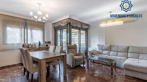 Foto 4 de Casa adosada en venta en Calle Margarita, Poniente, Armilla