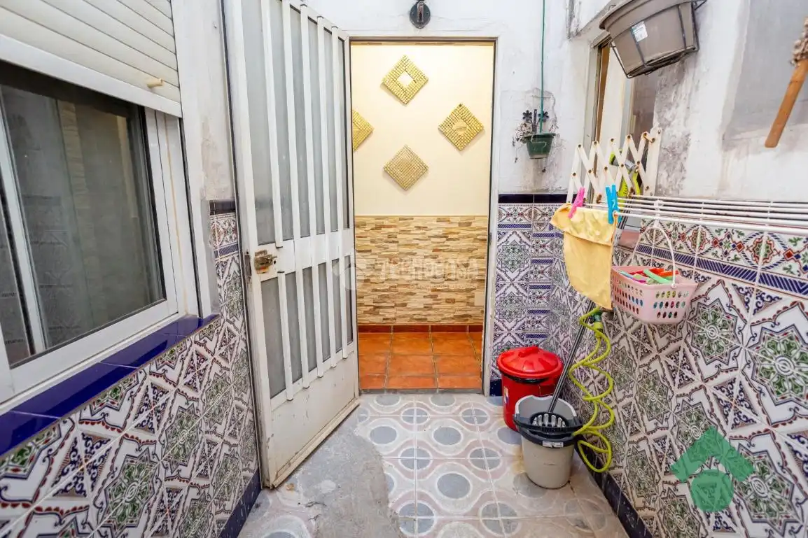 Casa pareada con jardín en venta en C. Barcelona, imagen 21