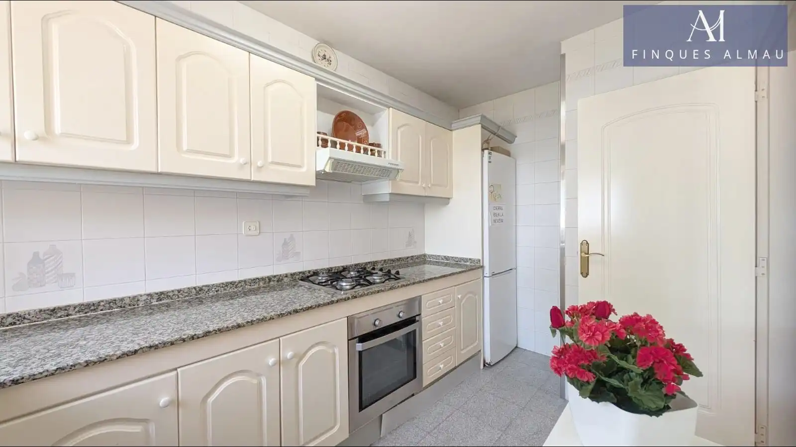 Kitchen of Detached homes for sale in Vilanova i la Geltrú  with Air Conditioner, Heating and Private garden