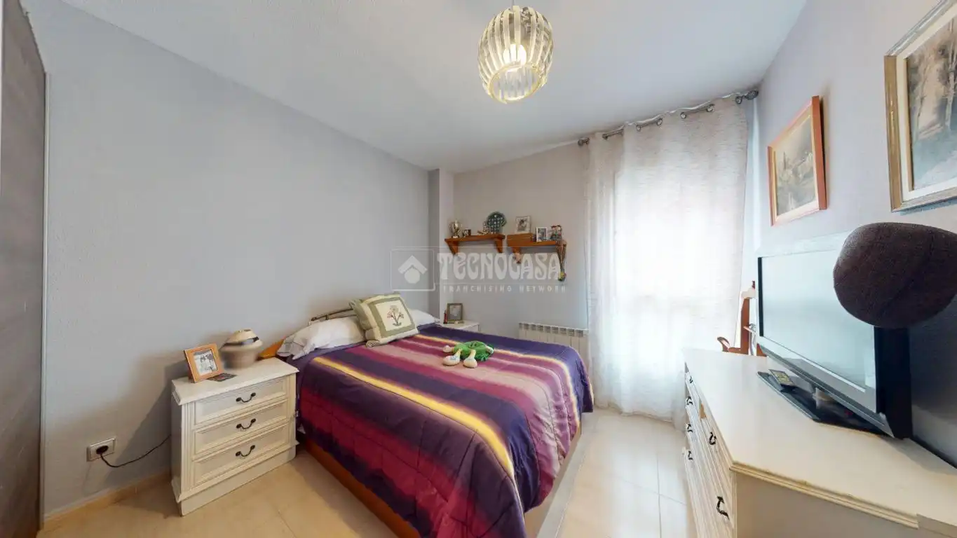 Habitación de Piso en venta en Azuqueca de Henares con Calefacción