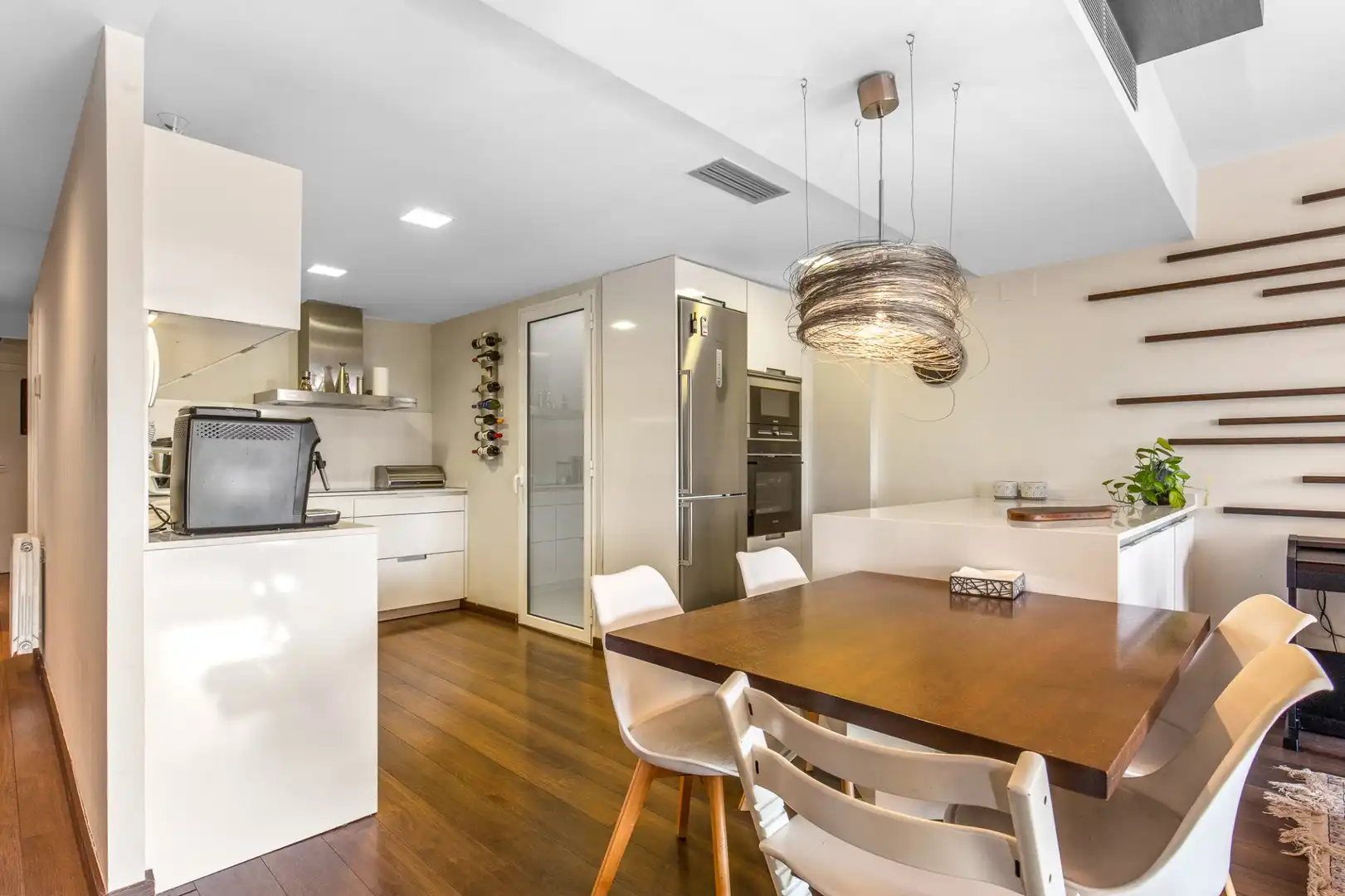 Cocina de Planta baja en venta en Sant Just Desvern con Aire acondicionado, Calefacción y Terraza