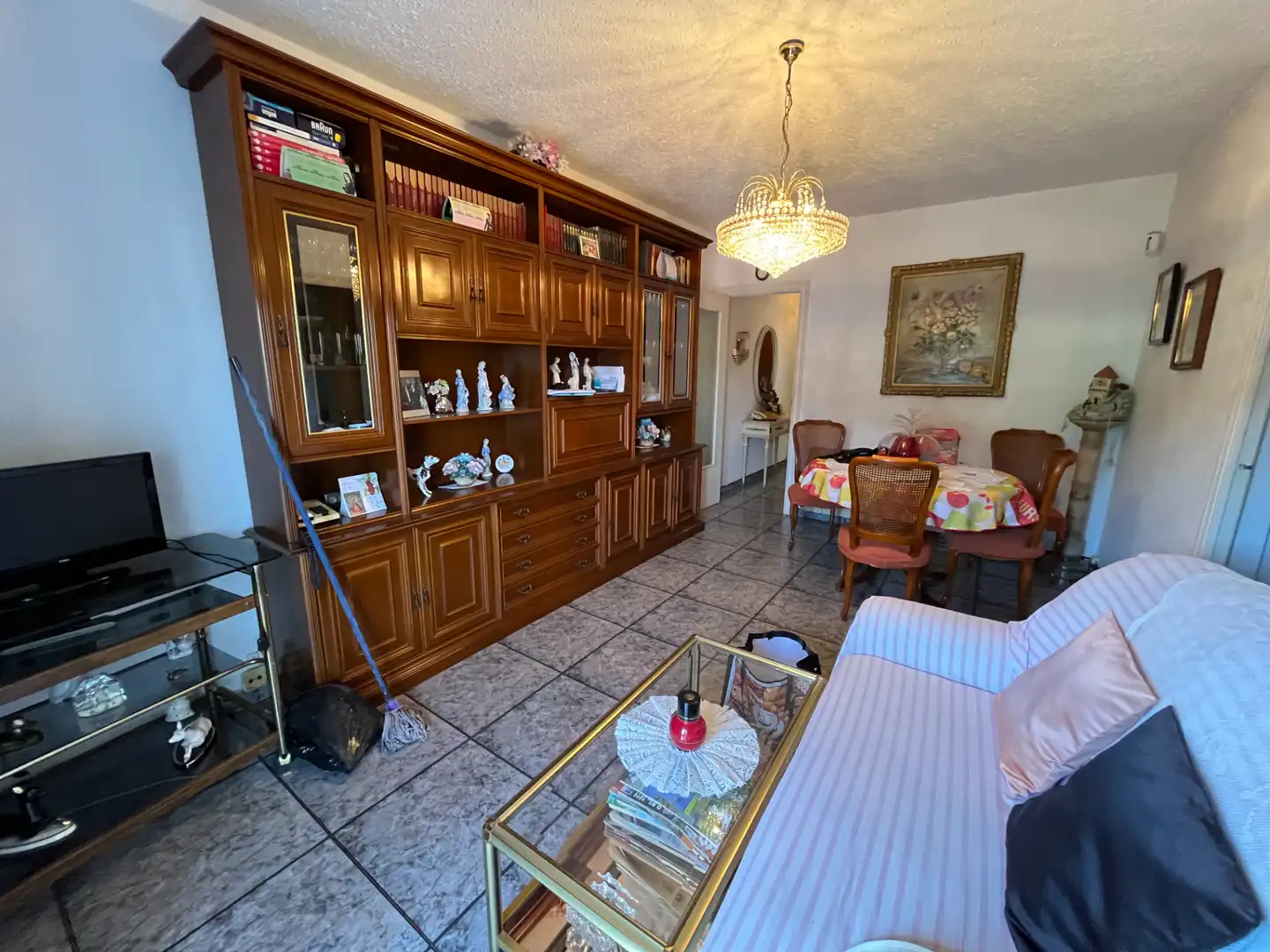Sala d'estar de Pis en venda en Barcelona amb Calefacció, Moblat i Forn
