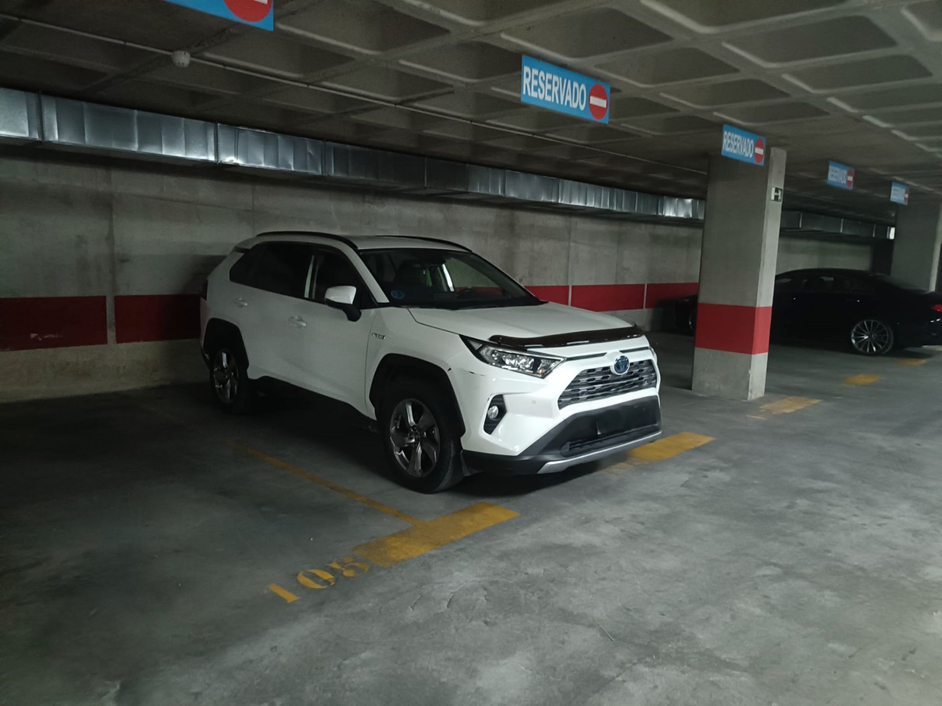Aparcament de Garatge en venda en  Granada Capital amb Alarma