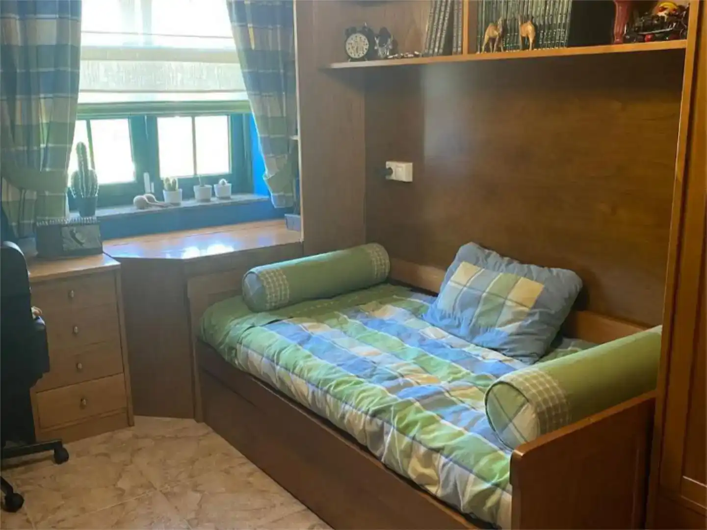Dormitori de Pis en venda en Cedeira amb Aire condicionat, Jardí privat i Parquet