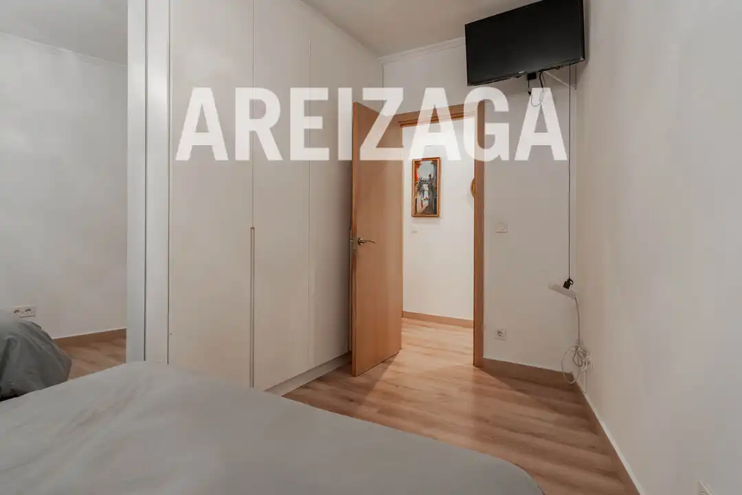 Schlafzimmer von Wohnung zum Verkauf in Donostia - San Sebastián  mit Heizung und Balkon
