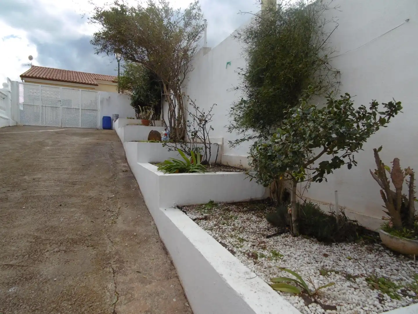 Garden of Detached homes for sale in Costur  with Air Conditioner, Heating and Parquet flooring