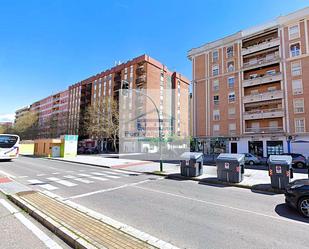 Vista exterior de Pis en venda en  Córdoba Capital amb Aire condicionat, Terrassa i Traster
