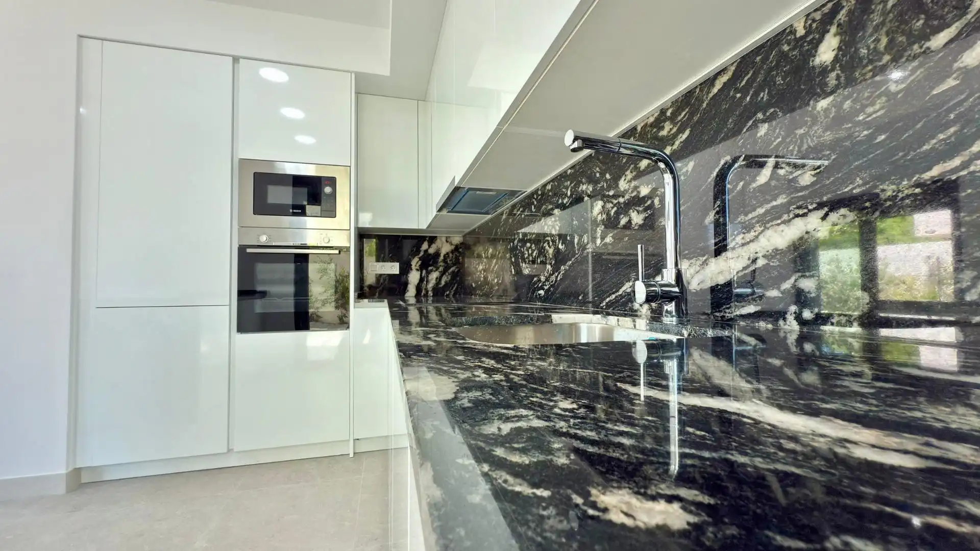 Cocina de Casa o chalet en venta en Mutxamel con Aire acondicionado, Jardín privado y Trastero