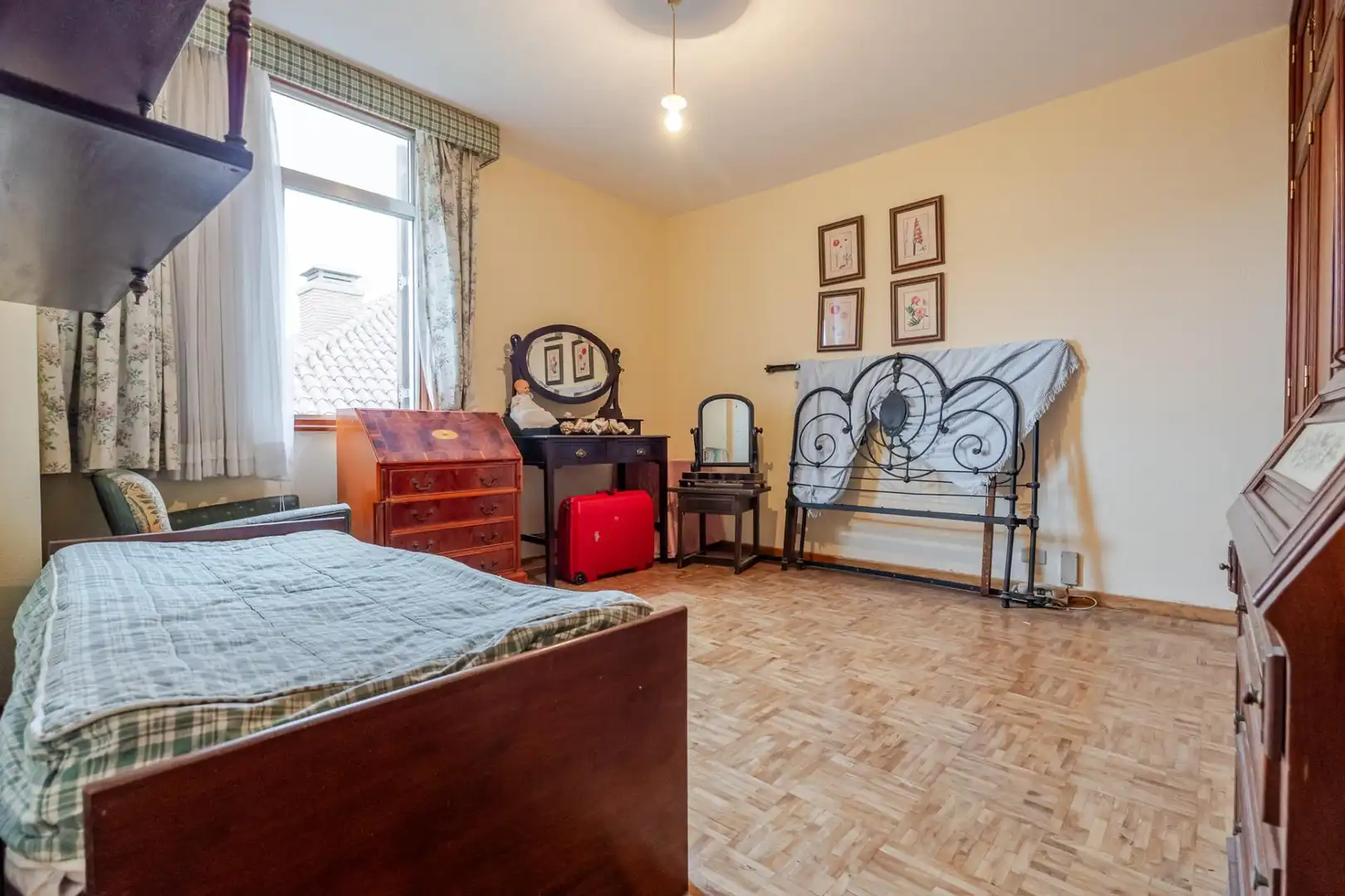 Dormitori de Casa adosada en venda en Las Palmas de Gran Canaria amb Jardí privat, Parquet i Terrassa