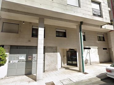 Gewerbefläche zum Verkauf in Avenida Xosé Solla