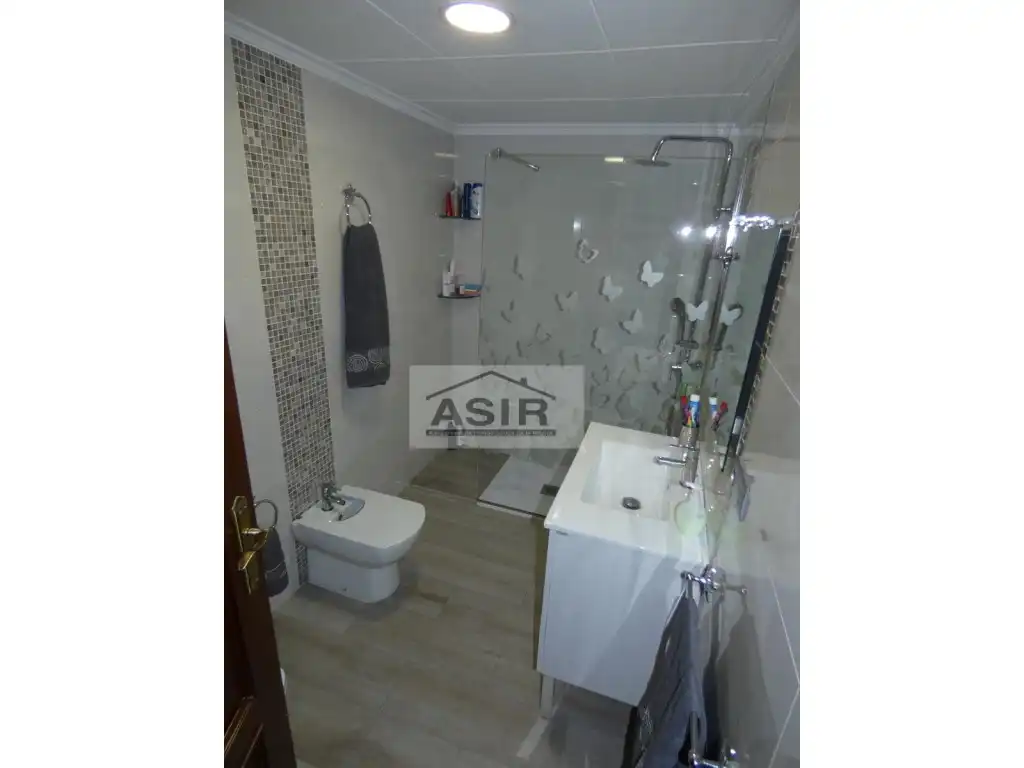 Bany de Casa o xalet en venda en Alzira