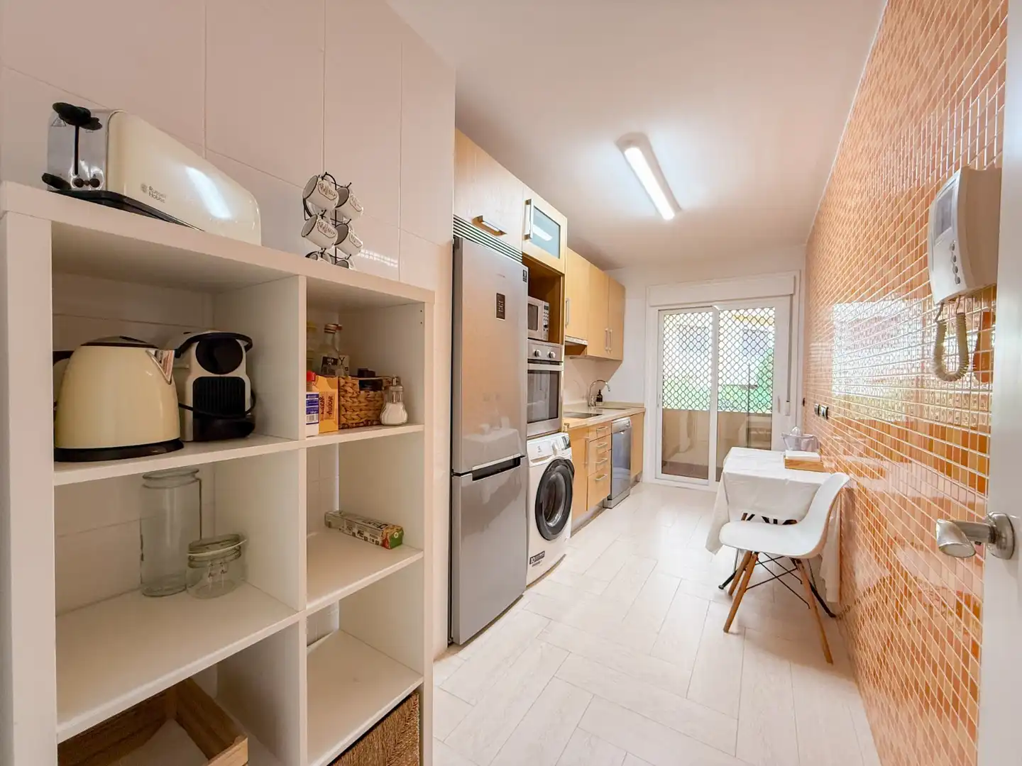 Cocina de Apartamento en venta en Águilas con Aire acondicionado, Calefacción y Terraza
