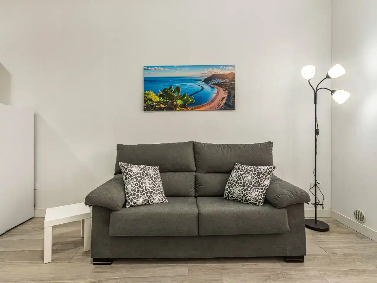 Living room of Flat for rent in Arico  with Storage room and Furnished