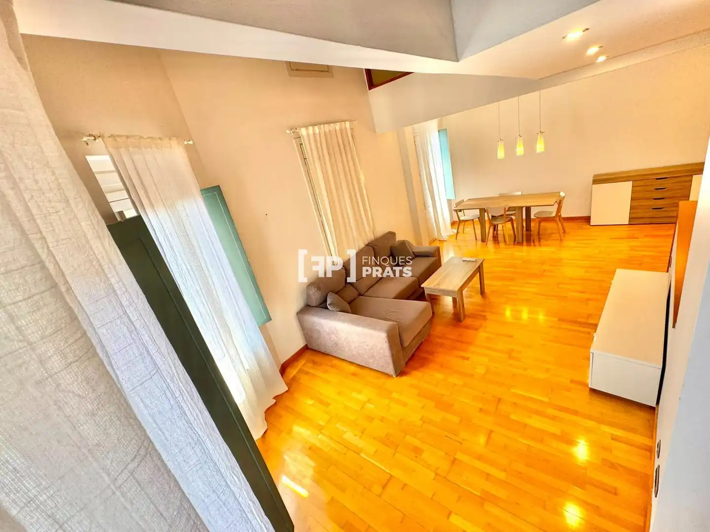 Sala de estar de Dúplex en venta en Lleida con Aire acondicionado, Calefacción y Terraza