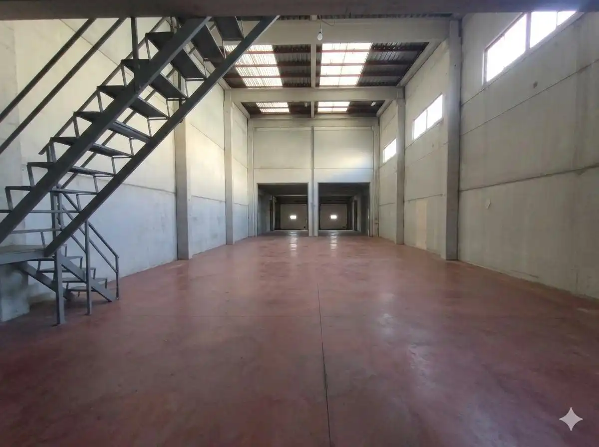 Local comercial de lloguer a Novelda, imagen 4