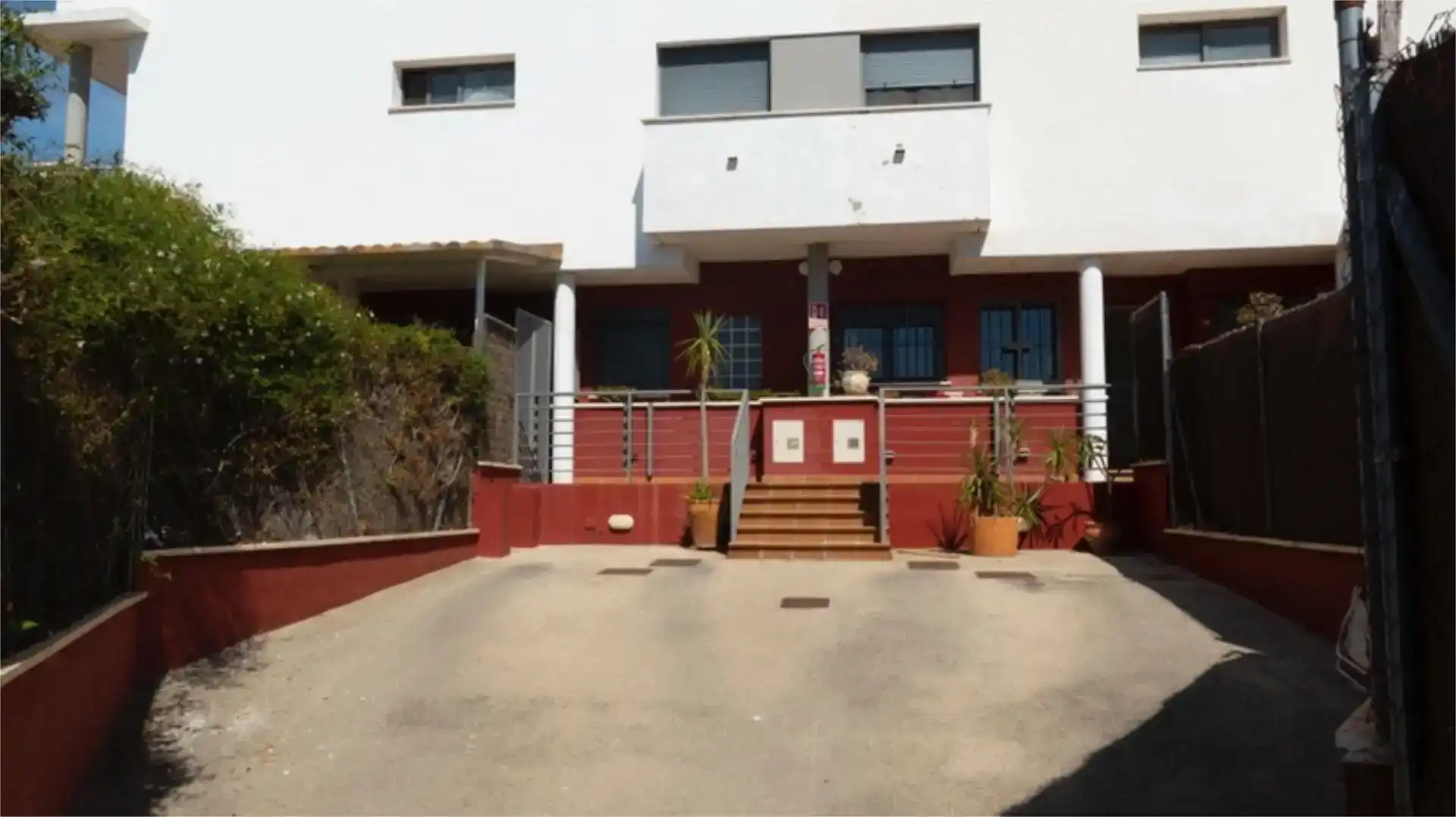 Vista exterior de Casa adosada en venta en Puerto Real con Aire acondicionado, Jardín privado y Parquet
