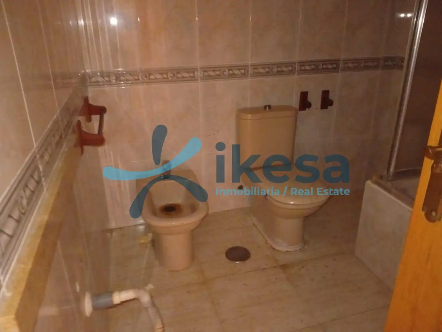 Bathroom of Flat for sale in Adra  with Terrace