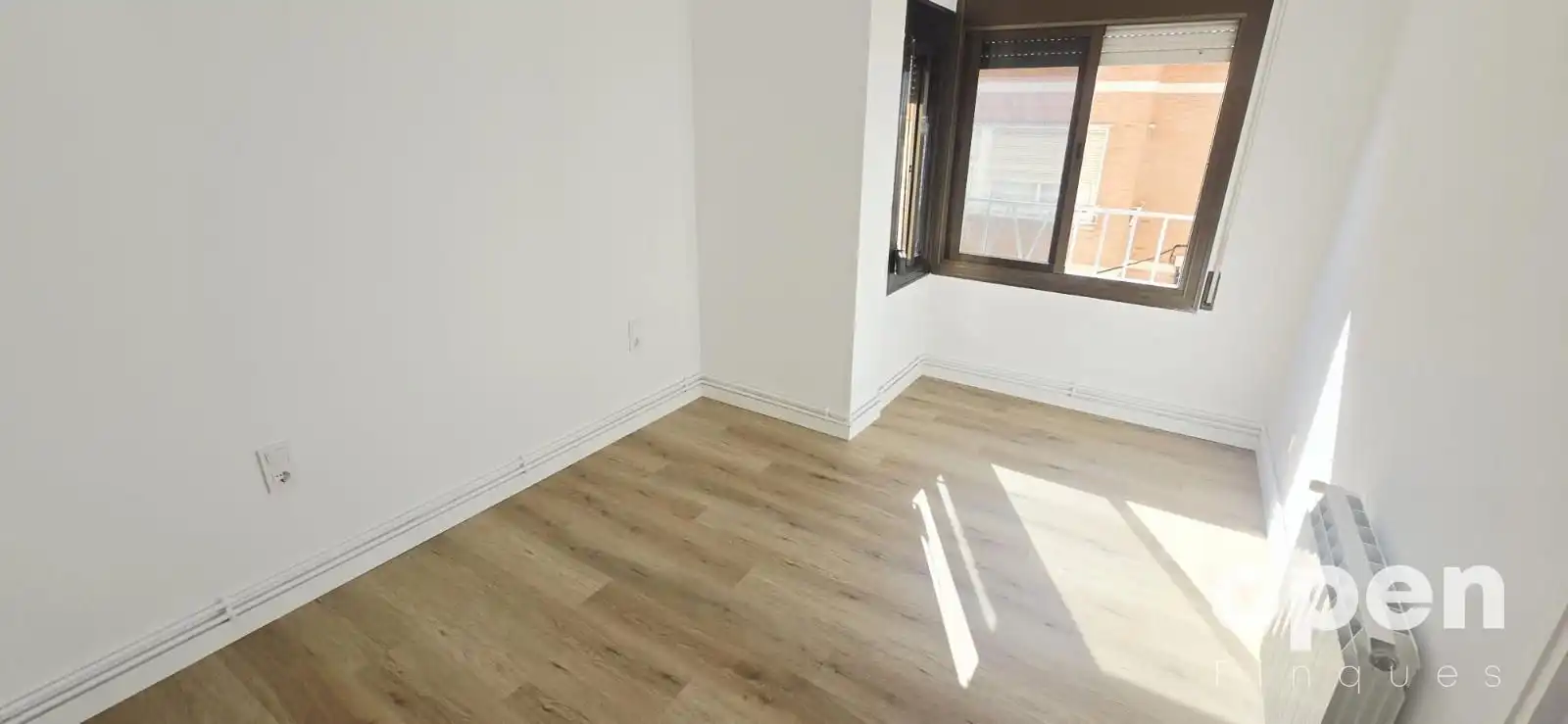 Schlafzimmer von Wohnung zum Verkauf in Terrassa mit Heizung und Parkett