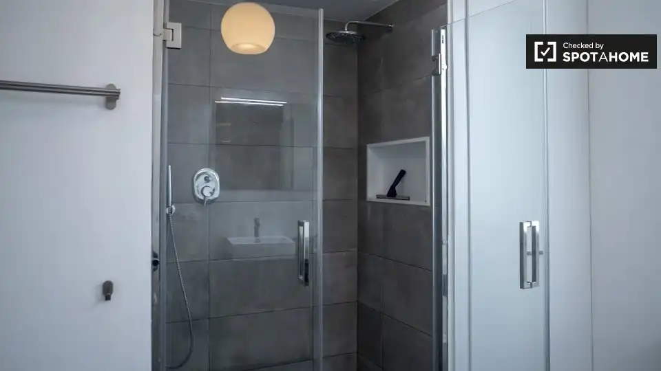 Flat with terrace to rent in L'Eixample, imagen 15