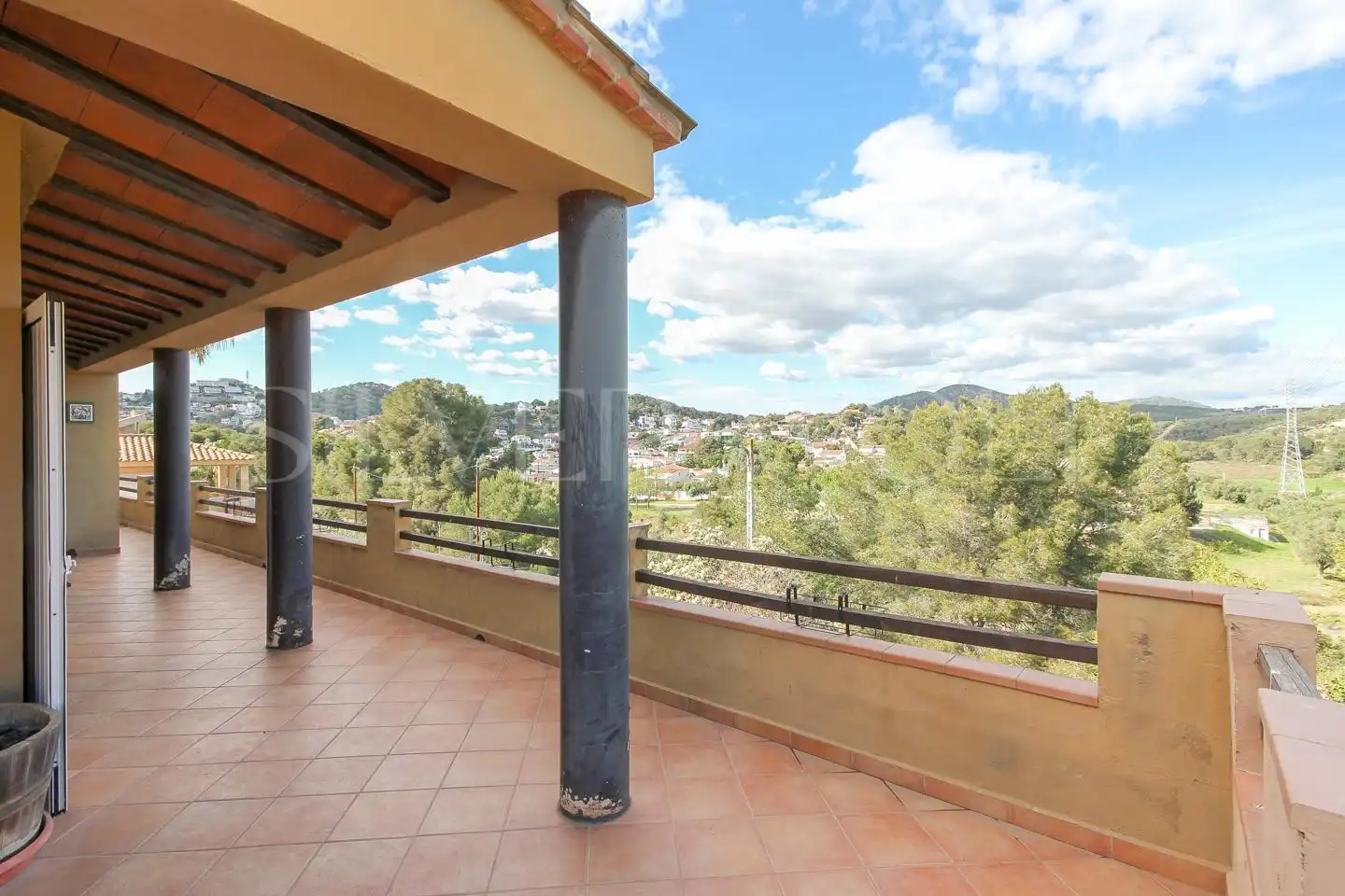 Terrassa de Casa o xalet en venda en Cubelles amb Calefacció, Jardí privat i Terrassa