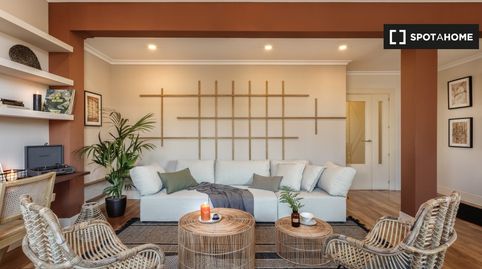 Photo 2 of Room in Castellana, Madrid Capital