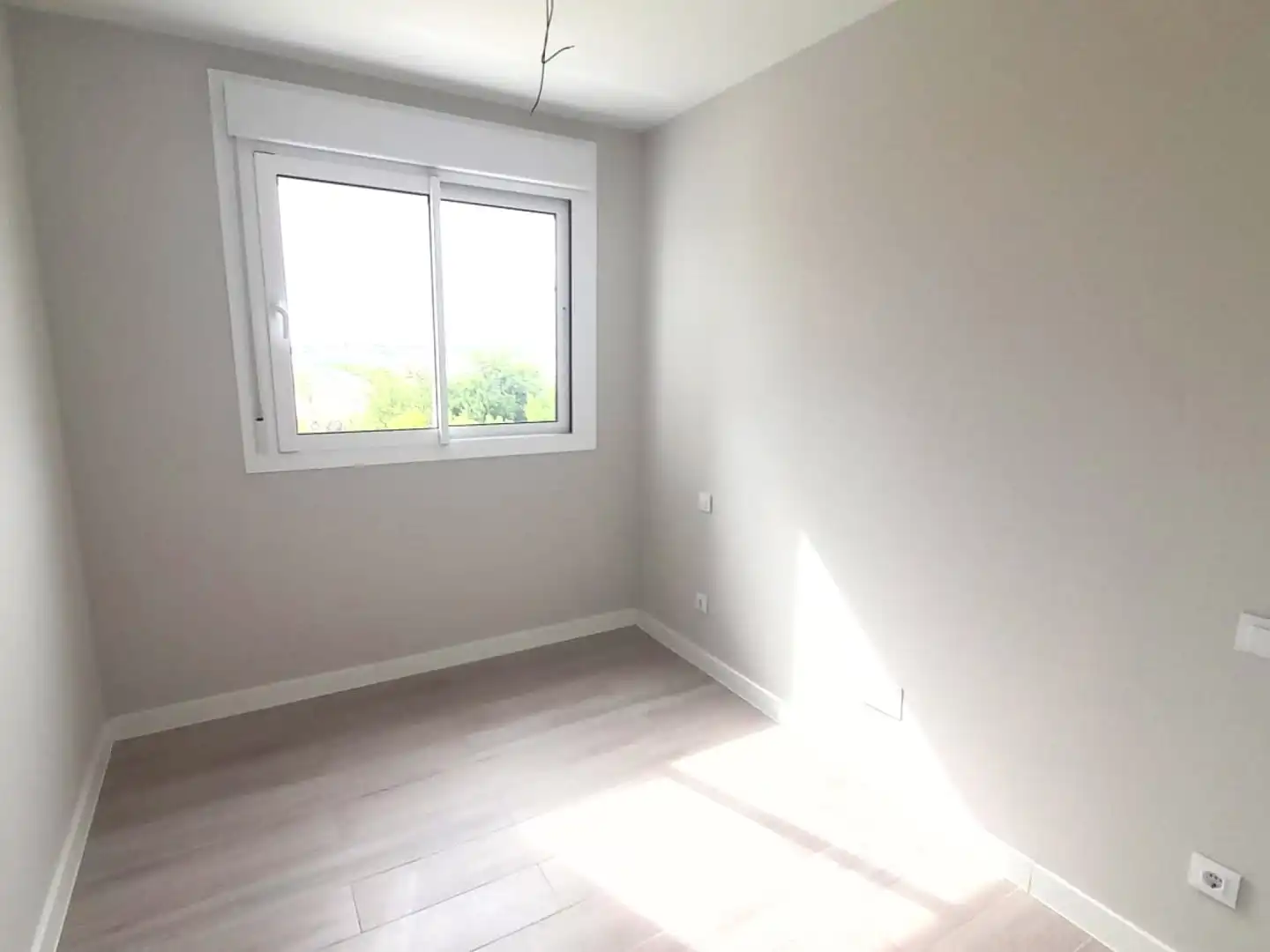 Schlafzimmer von Wohnung zur Miete in Tres Cantos mit Heizung, Terrasse und Abstellraum