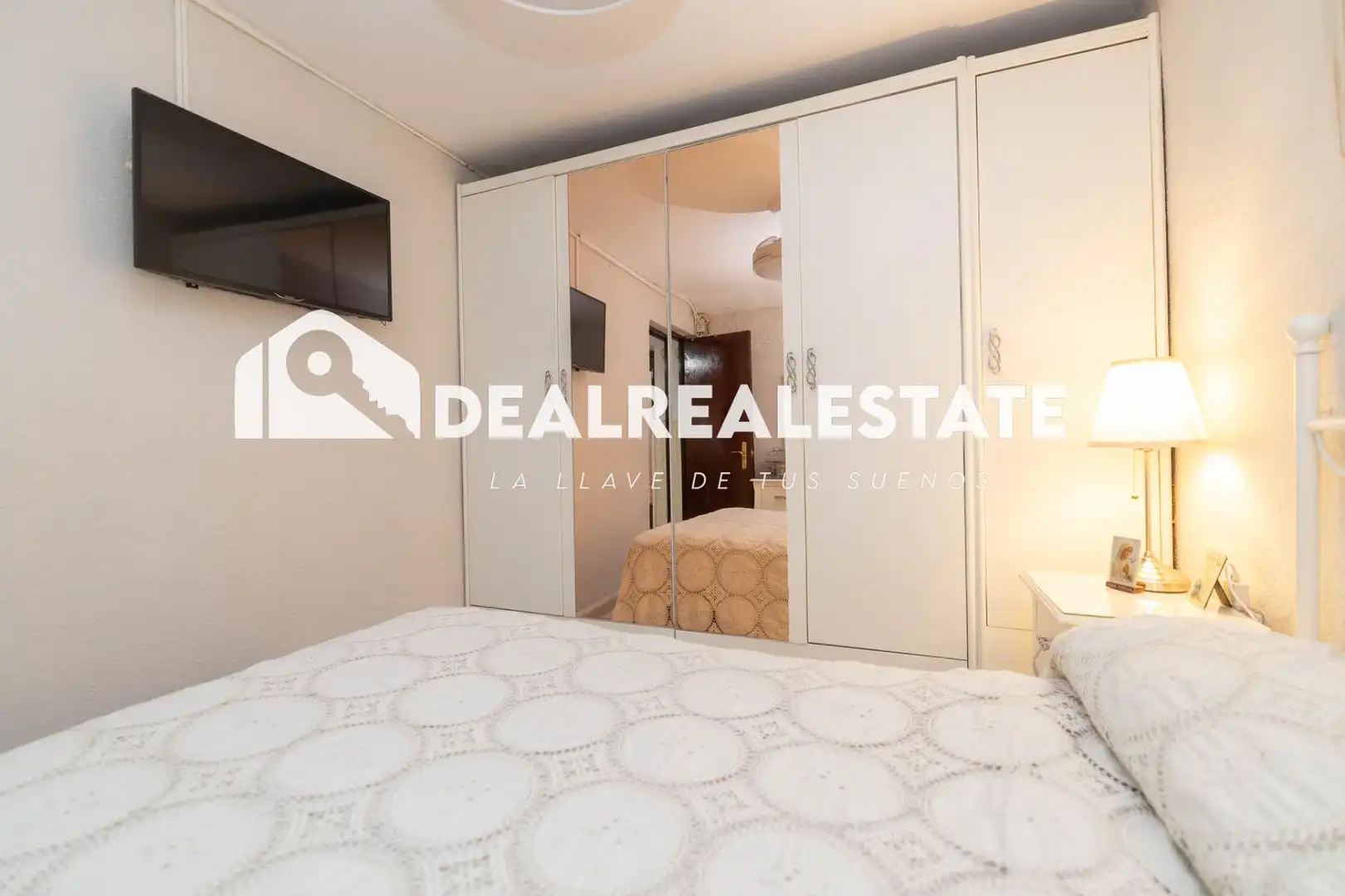Bedroom of Houses for sale in Sevilla  with Air Conditioner and Terrace