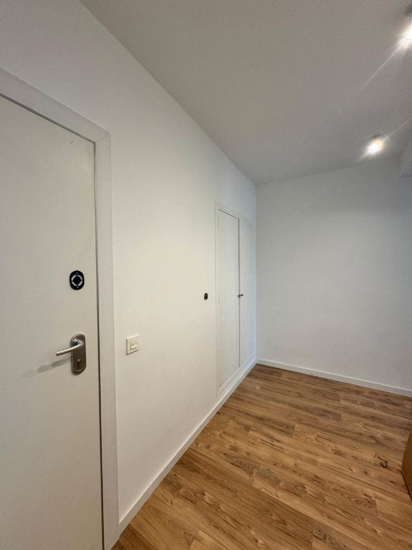 Flat to rent in  Valencia Capital  with Air Conditioner, Parquet flooring and Oven