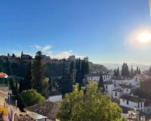 Vista exterior de Casa o xalet de lloguer en  Granada Capital amb Terrassa