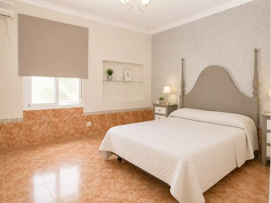 Bedroom of Ground floor for rent in Córdoba