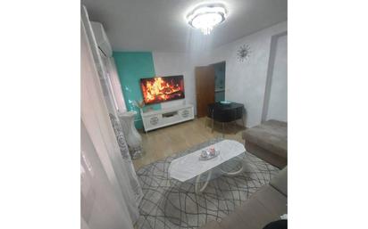 Living room of Flat for sale in Estepona
