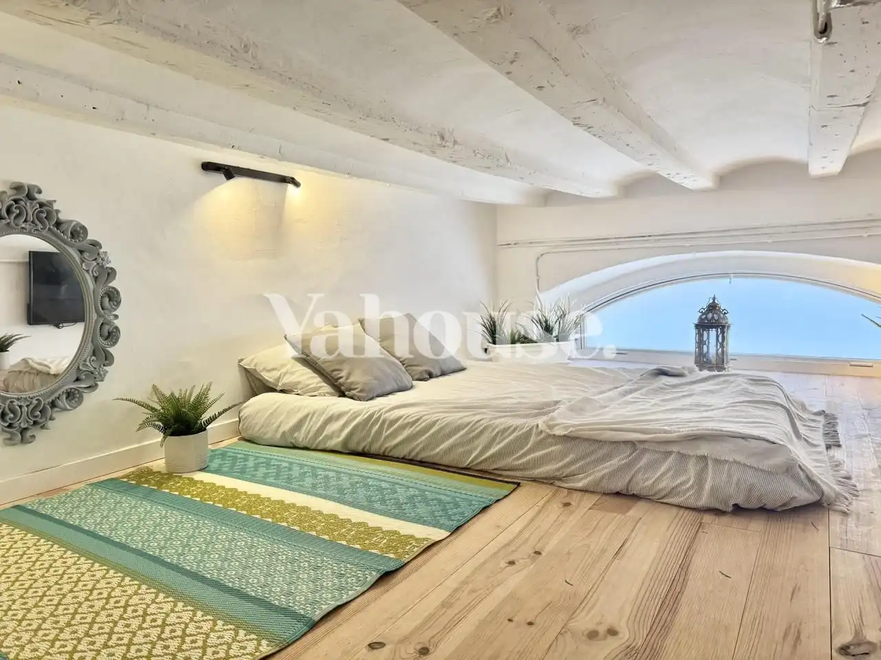 Schlafzimmer von Maisonette zum Verkauf in Barcelona