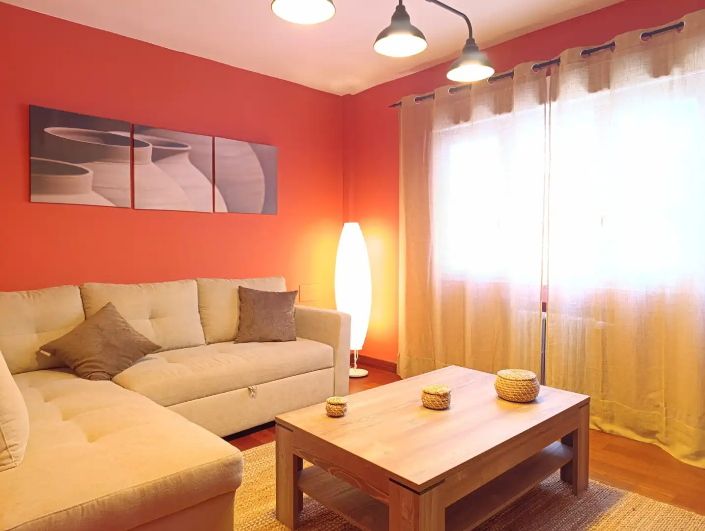 Sala de estar de Piso de alquiler en Oviedo  con Calefacción y Trastero