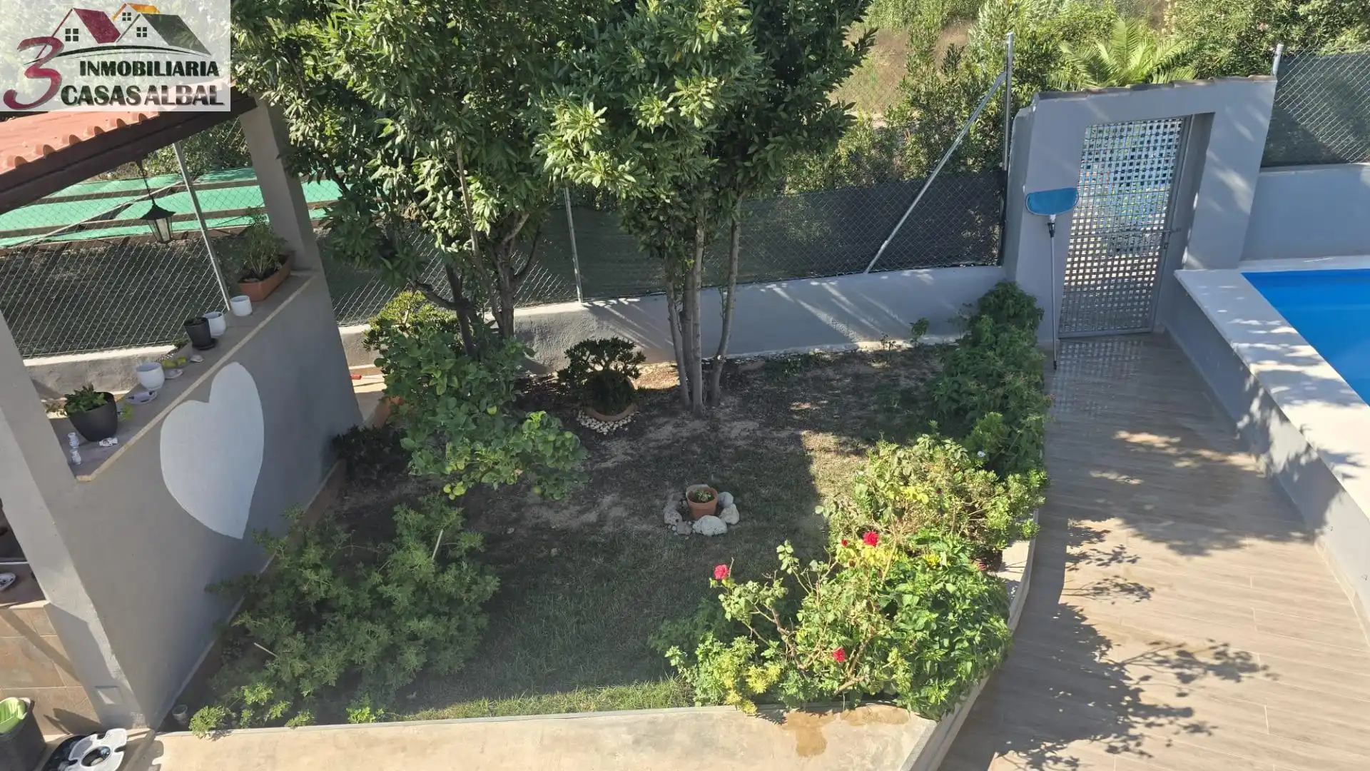 Terrace of Houses for sale in Paterna  with Swimming Pool