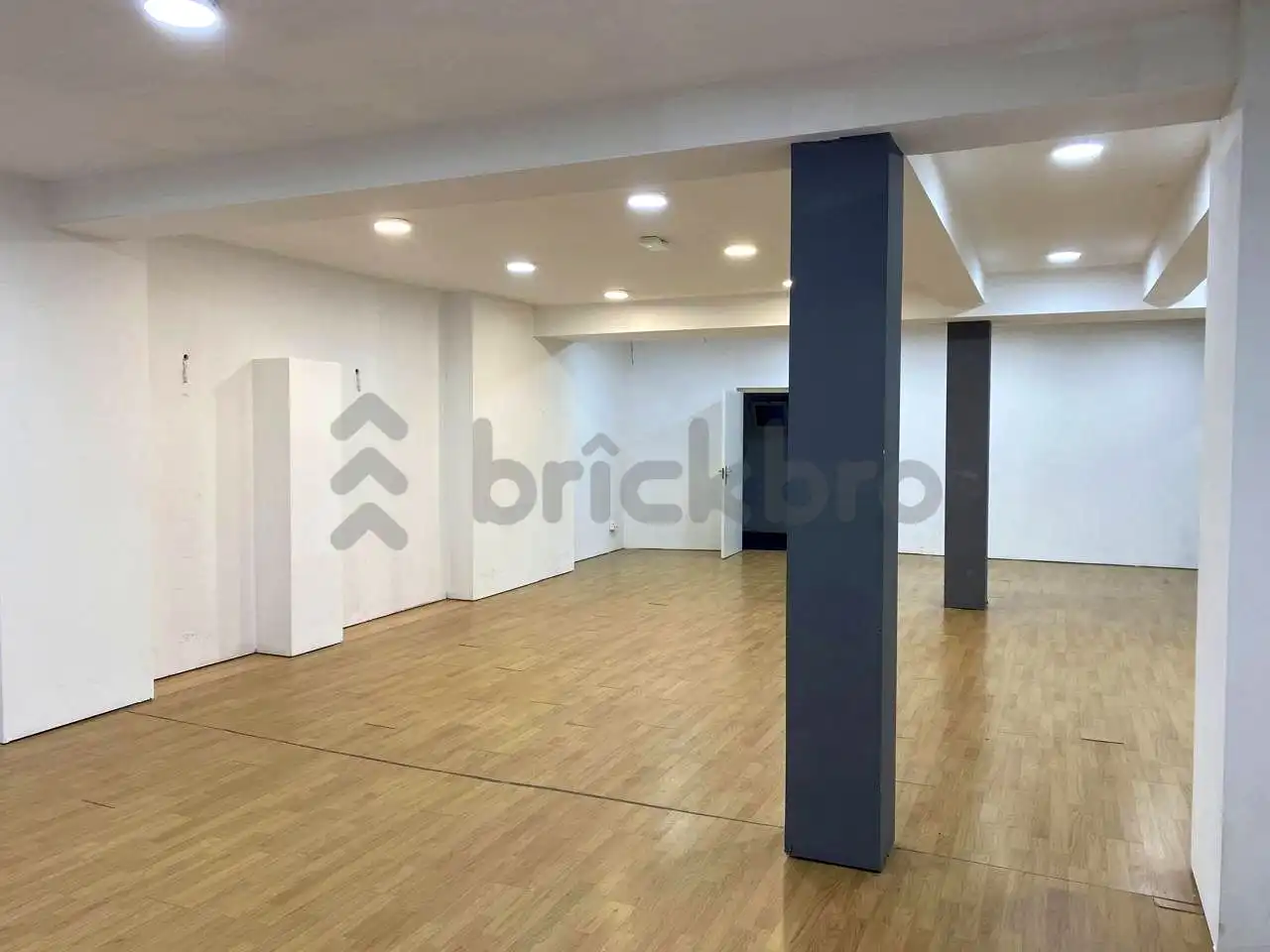 Local comercial en alquiler en Francesc Pujols, imagen 5