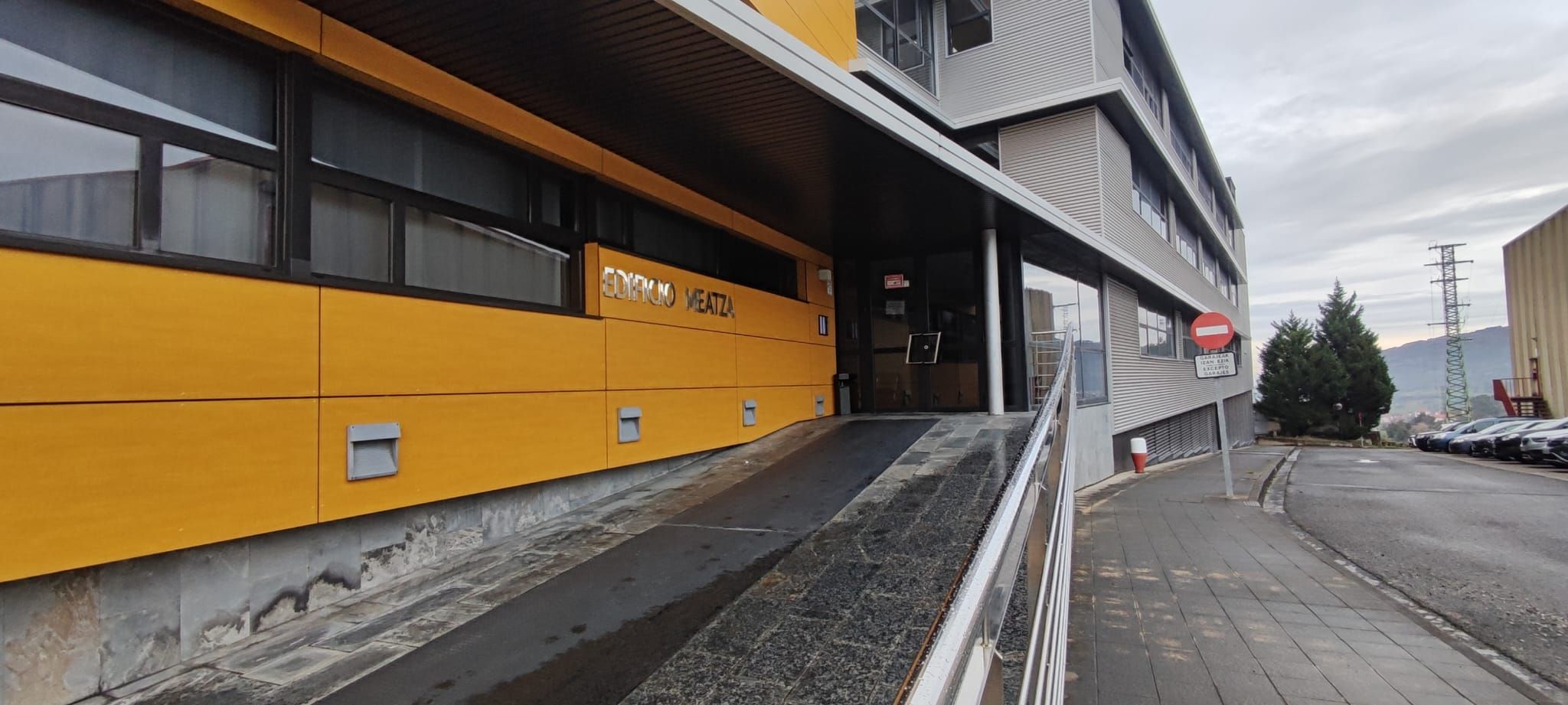 Exterior view of Office for sale in Zalla   with Furnished and Alarm