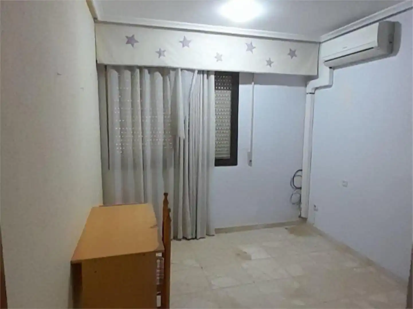 Bedroom of Flat for share in Villacañas  with Air Conditioner and Furnished