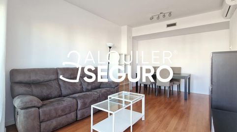 Foto 3 de Piso de alquiler en Casiopea, Sur - PAU 4, Móstoles
