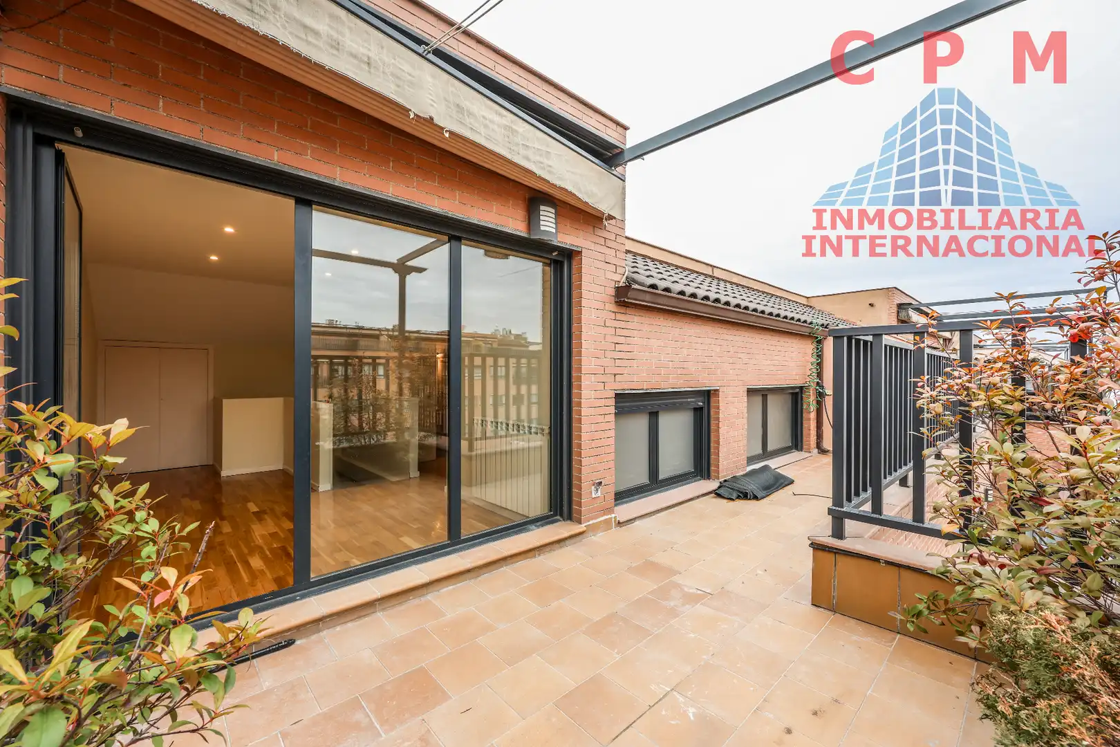 Terrace of Duplexes for rent in  Madrid Capital  with Air Conditioner, Heating and Parquet flooring
