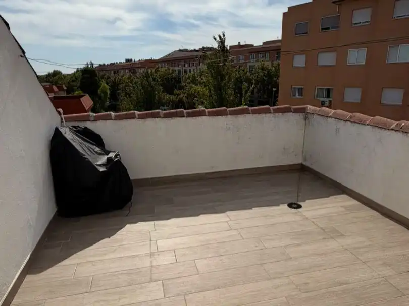 Terrasse von Maisonette zum Verkauf in Ciudad Real Capital mit Klimaanlage, Terrasse und Balkon