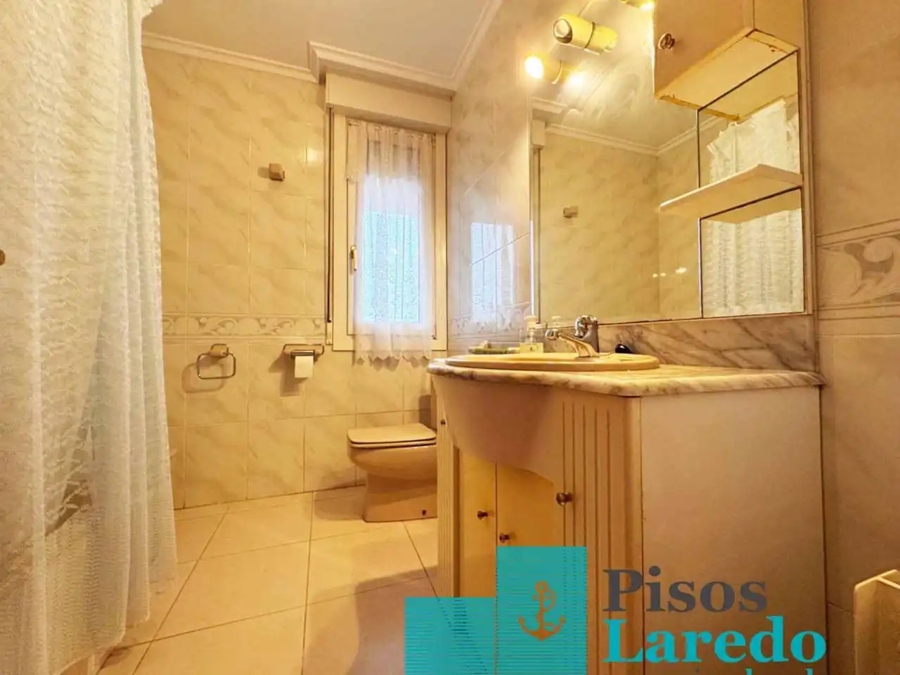 Baño de Casa o chalet en venta en Limpias con Calefacción, Jardín privado y Parquet