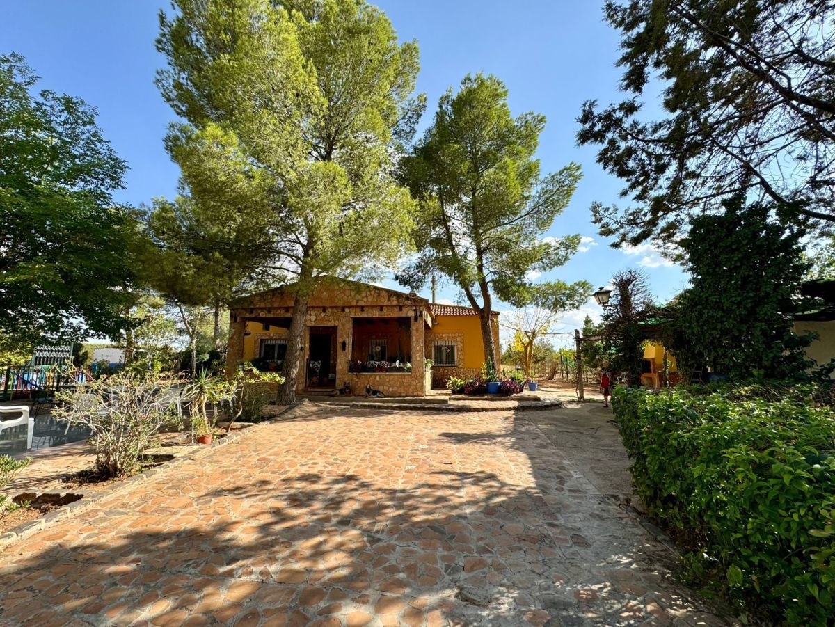 Außenansicht von Country house zum verkauf in Torrenueva