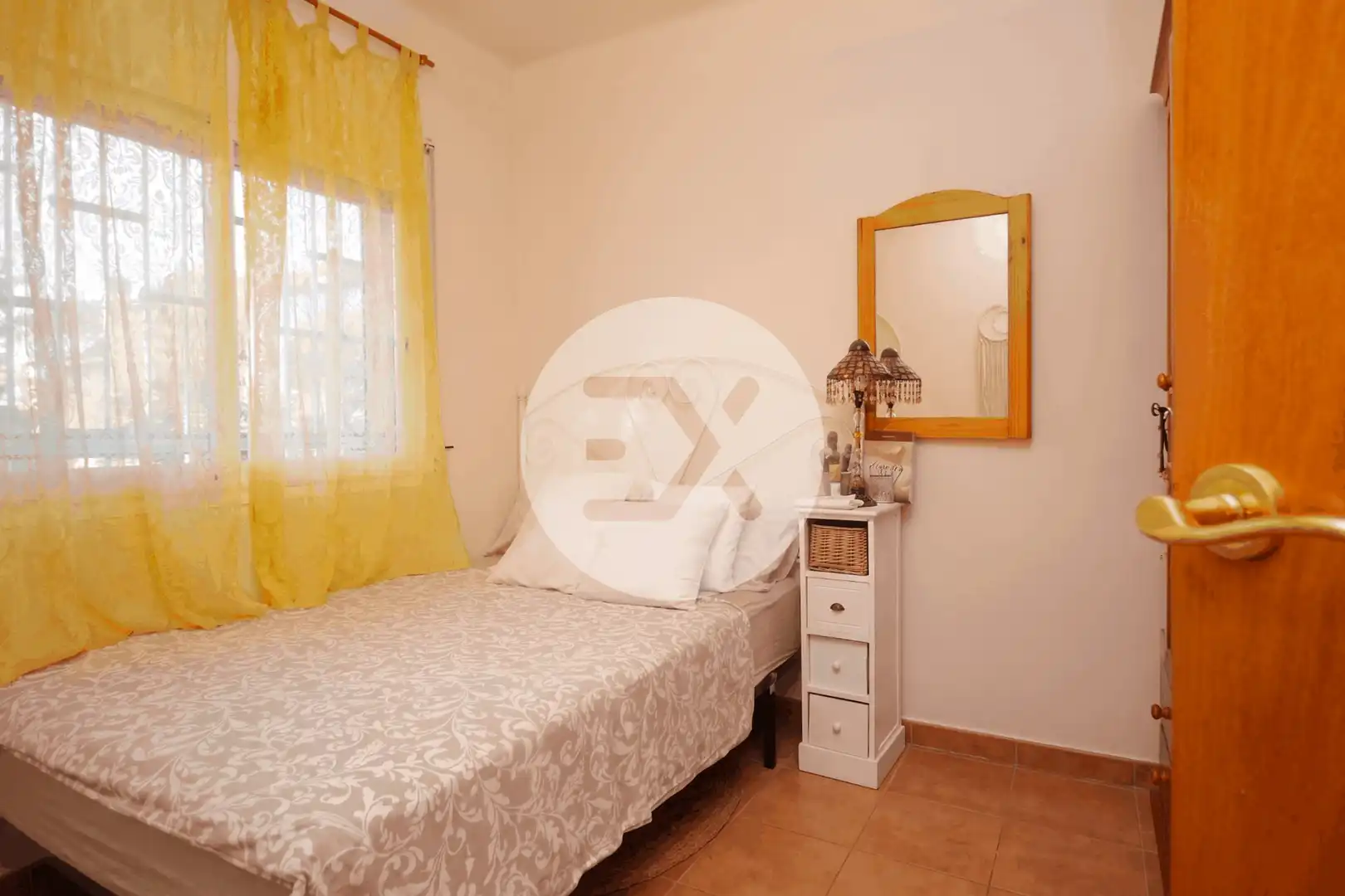 Dormitori de Casa o xalet en venda en Castelldefels amb Jardí privat
