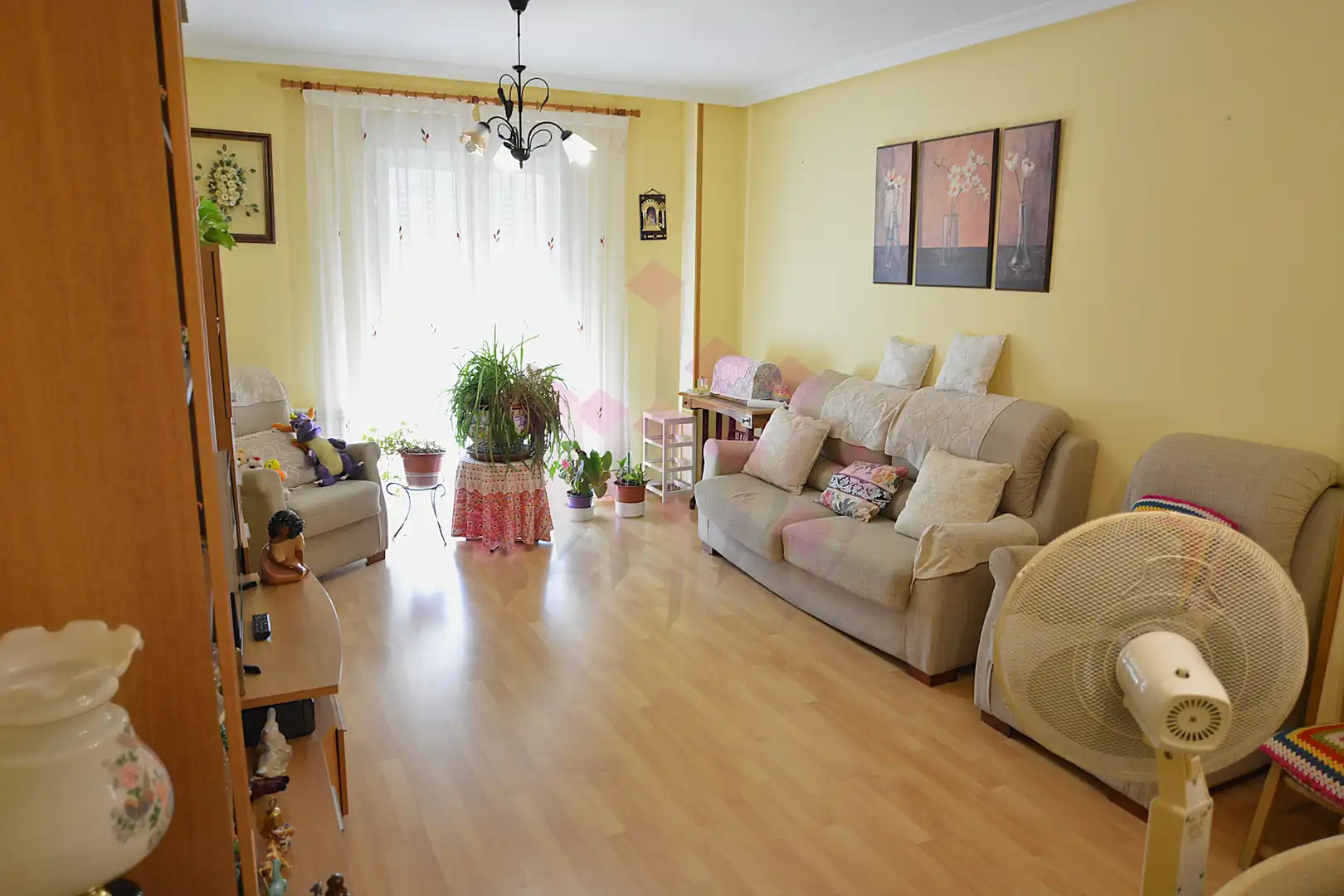 Living room of Flat for sale in Carrión de Calatrava  with Air Conditioner, Heating and Furnished
