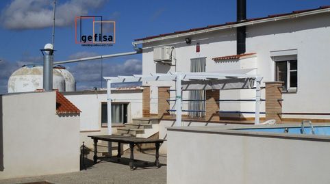 Chalet en venta en Baños del Peral, 3 dormitorios.