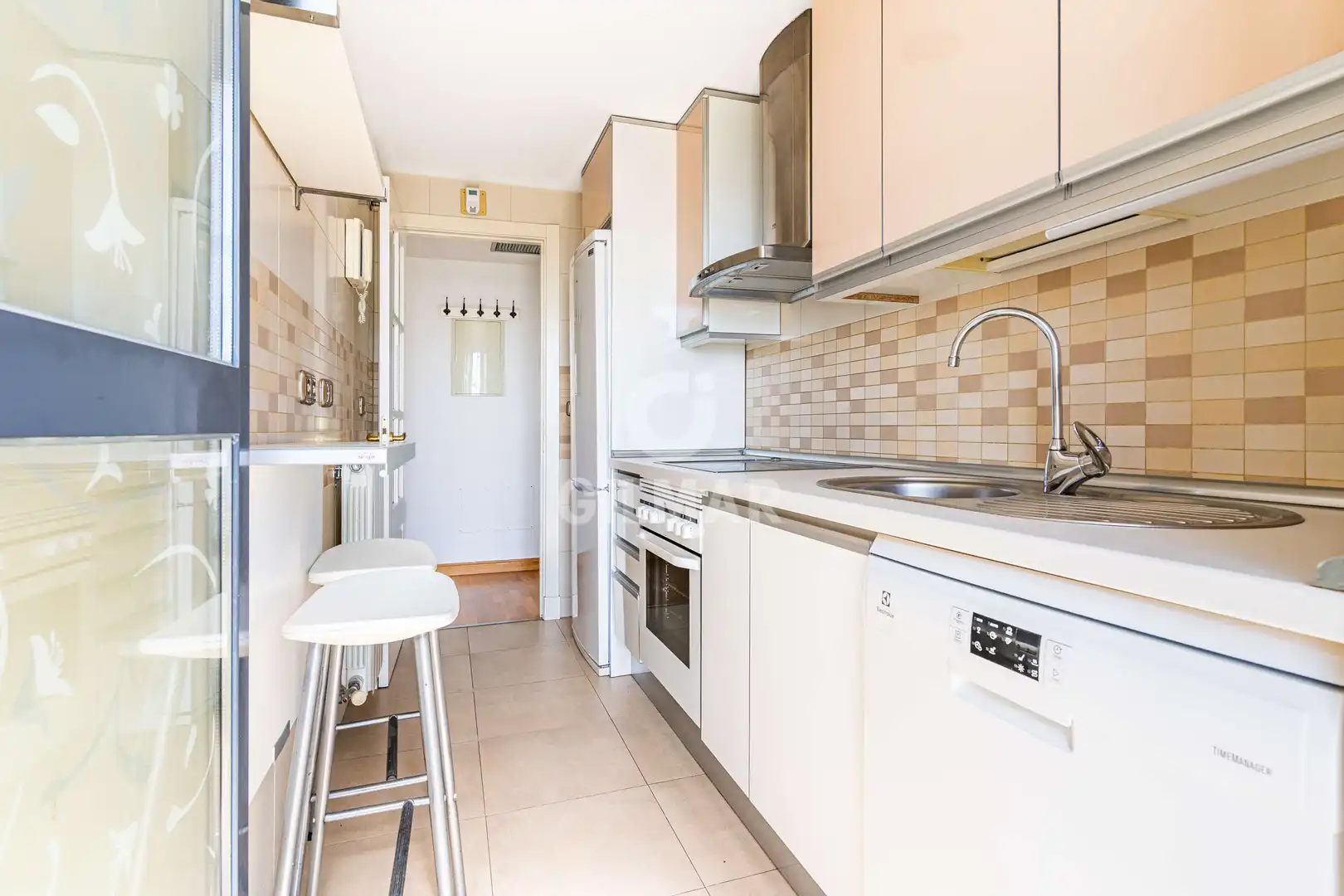 Cocina de Piso en venta en Madrid con Calefacción, Jardín privado y Trastero